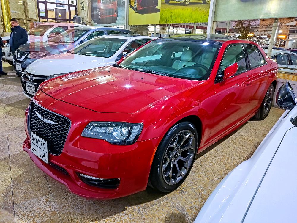 کرایسلەر 300